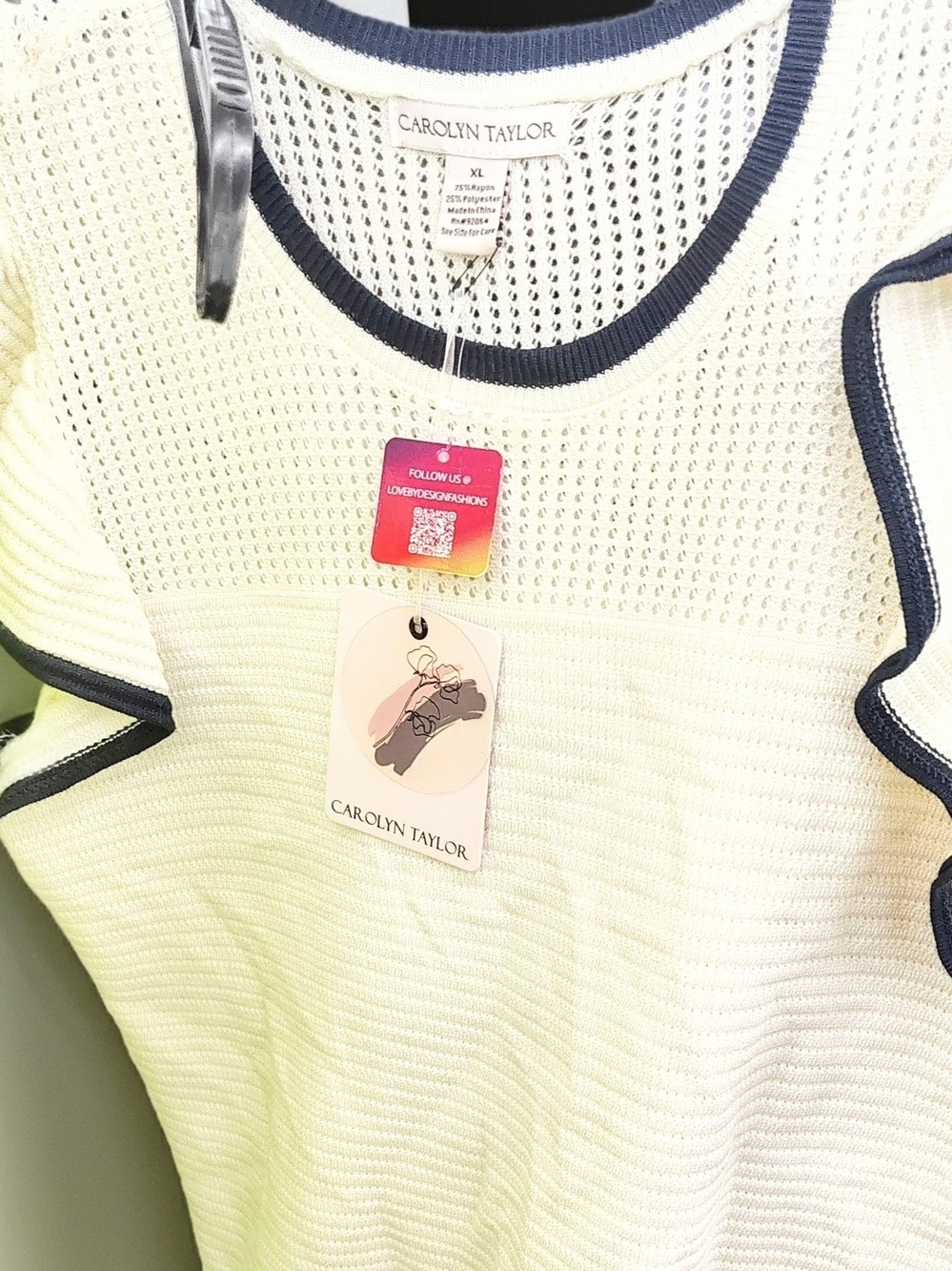 Carolyn Taylor Cream Knit Top with Navy Trim Detail
